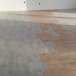 A.F. KOMFORT ADAM FIGURSKI - Montaż drzwi Brodnica