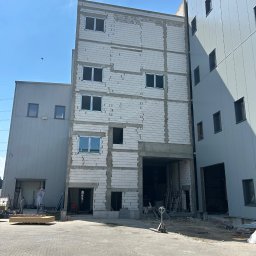 PRZEDSIEBIORSTWO TRANSPORTOWO - BUDOWLANE '' SIGMA'' RYSZARD TRZYNOGA - Budowa zaplecza sanitarnego na Grupie Wilmar budynek 23 metry.