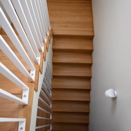 Schody drewniane Staniątki 1