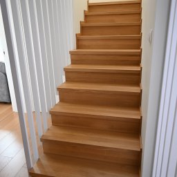 Schody drewniane Staniątki 2