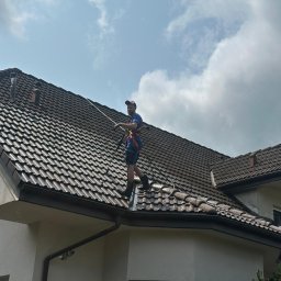 Bartłomiej Wojda - Malowanie dachów Piaseczno