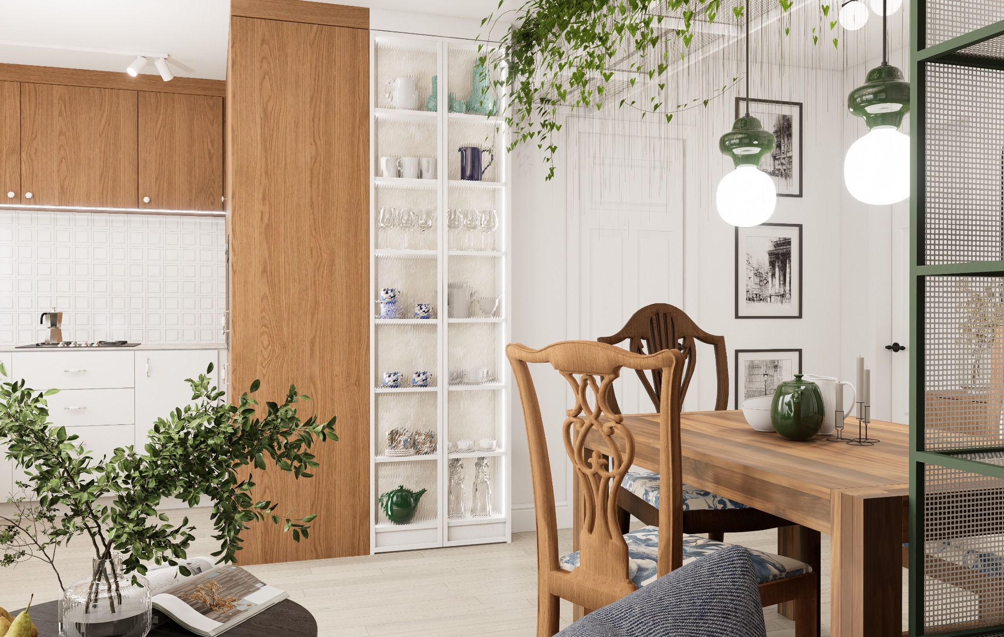 Jasne wnętrze jadalni z drewnianym stołem i krzesłami, przeszklona witryna z dekoracyjną zastawą, wiszące lampy w stylu retro i zielone rośliny.