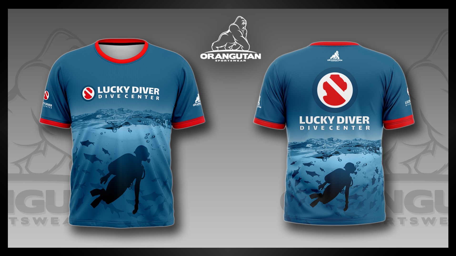 Niebieska koszulka sportowa z nadrukiem nurka i logo 'Lucky Diver Dive Center', prezentowana z przodu i z tyłu na szarym tle. Czerwone wykończenia.