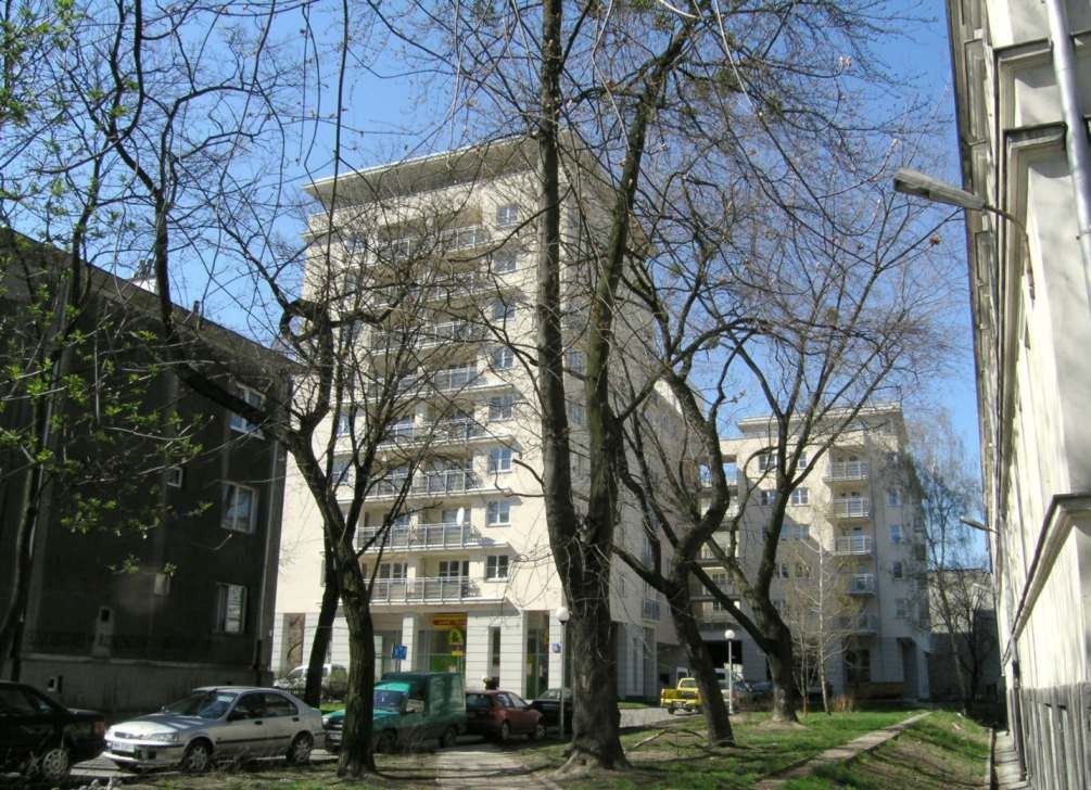 BUDYNEK mieszkalo-usługowy przy ul.. Elektoralnej. PU 14500 m2. Realizacja 2003