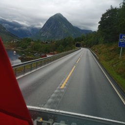 Transport ciężarowy Bartoszkowo 1