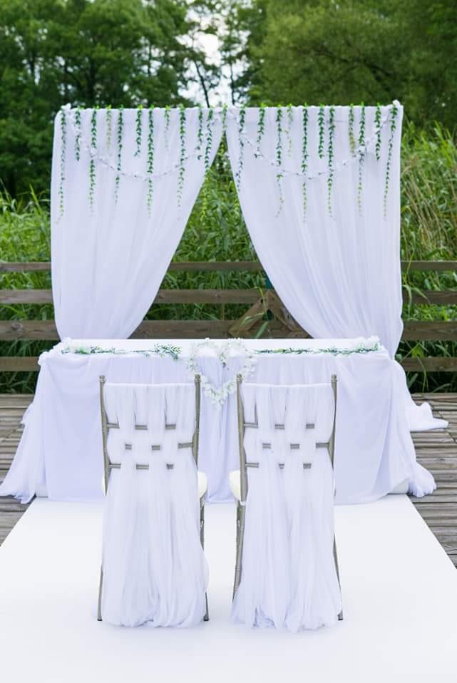 dekoracja plenerowa na ślub