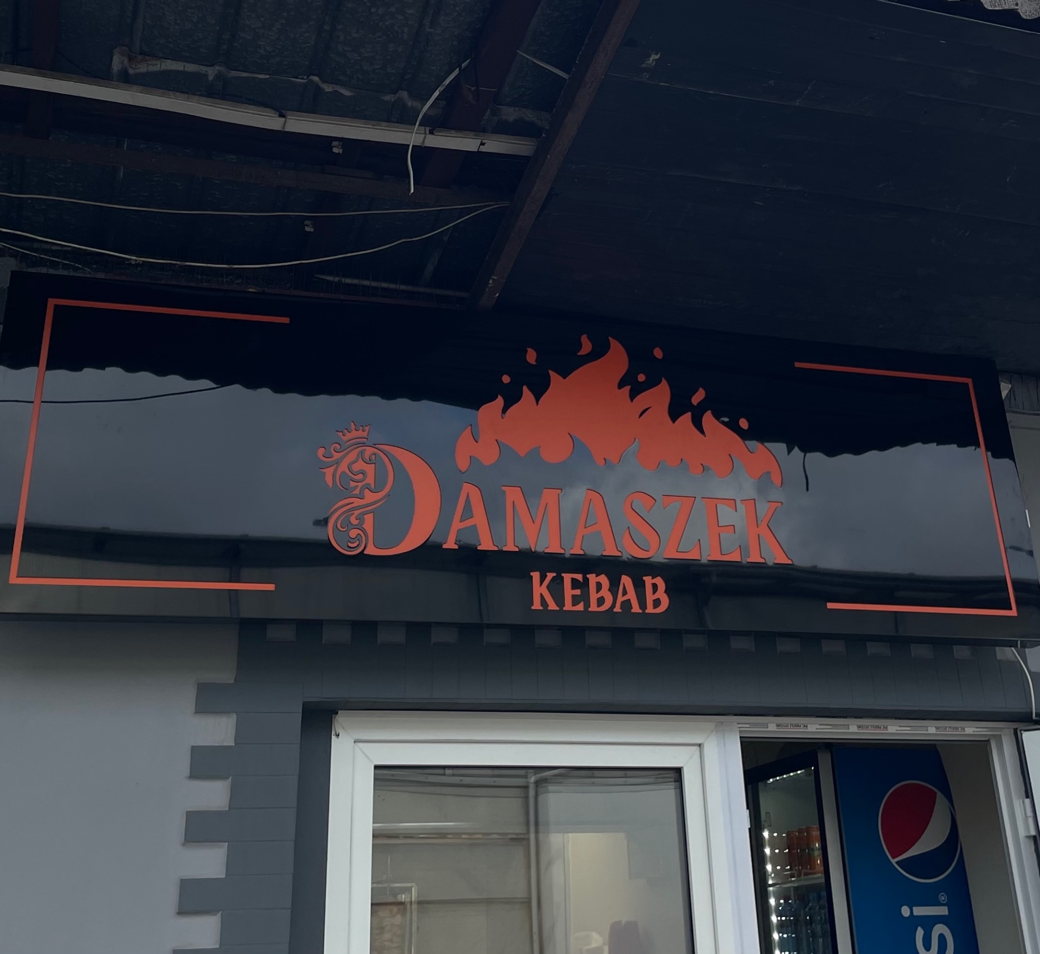 projekt graficzny baneru + logo + kaseton