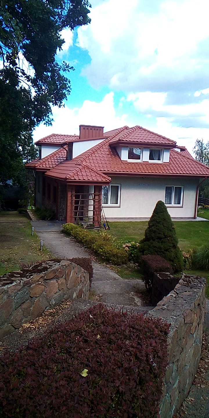 Układanie dachówki