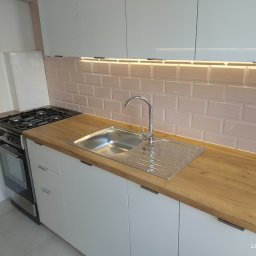 GLAZURKARZ Mateusz Moskwa - Montaż mebli kuchennych i płytek nad blatem