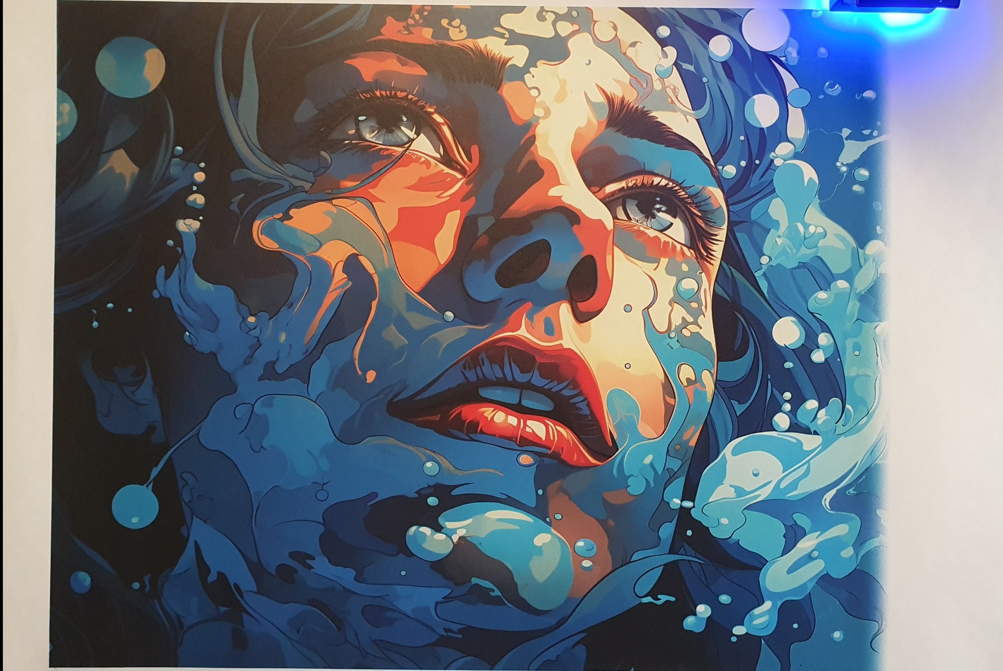 Dziewczyna w kroplach wody.