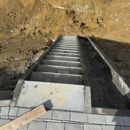 Kocur-Bruk - Układanie kostki brukowej Włoszczowa