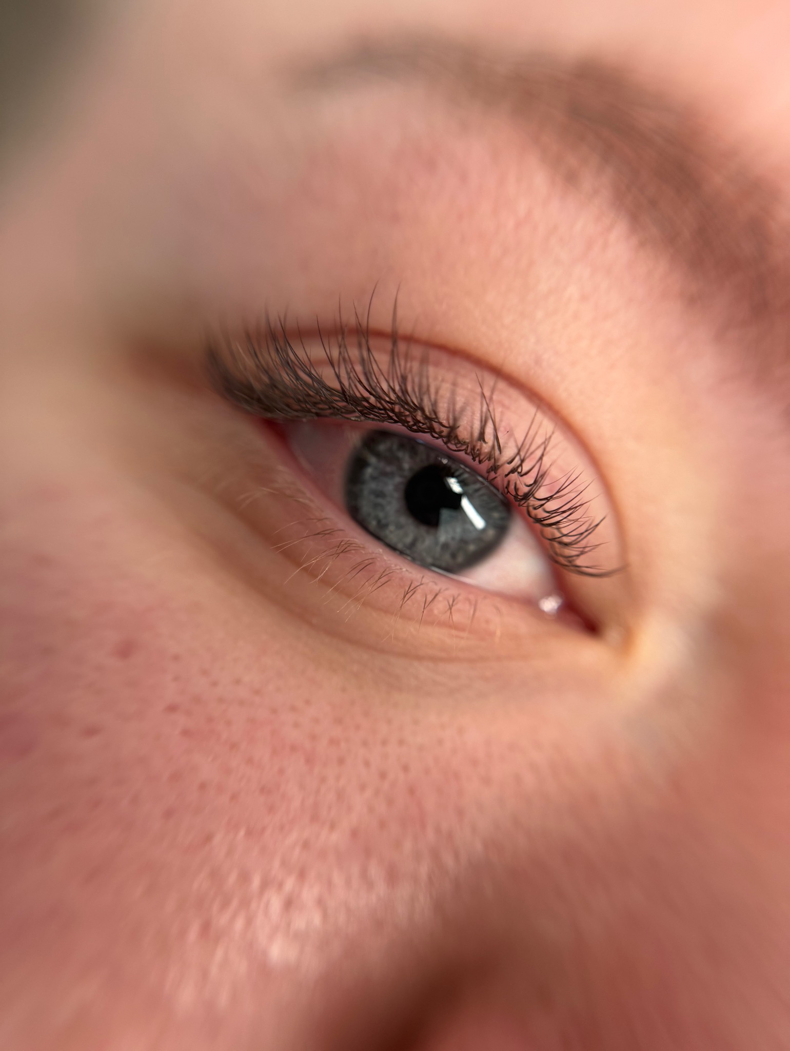 Przedłużanie rzęs 1-1 brązowe Ansty Lashes & Beauty bar