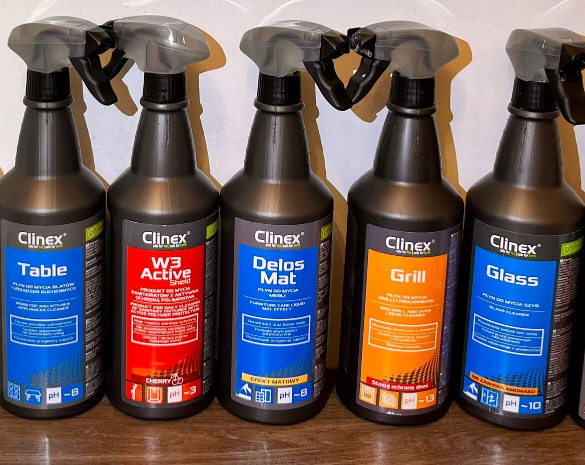 Zdjęcie przestawia kilka sprawdzonych preparatów do pielęgnacji