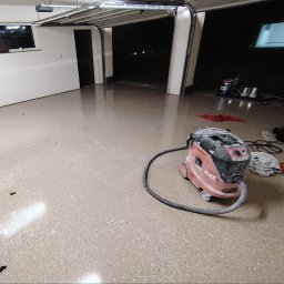 PRZEDSIĘBIORSTWO USŁUGOWO-HANDLOWE "BOMAR" WALDEMAR ŁUCZAK - Posadzki z Mikrocementu Solec Kujawski