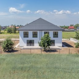 Dom do stanu deweloperskiego od podstaw.
Dla Ciebie, dla Rodziny.
www.howesto.com