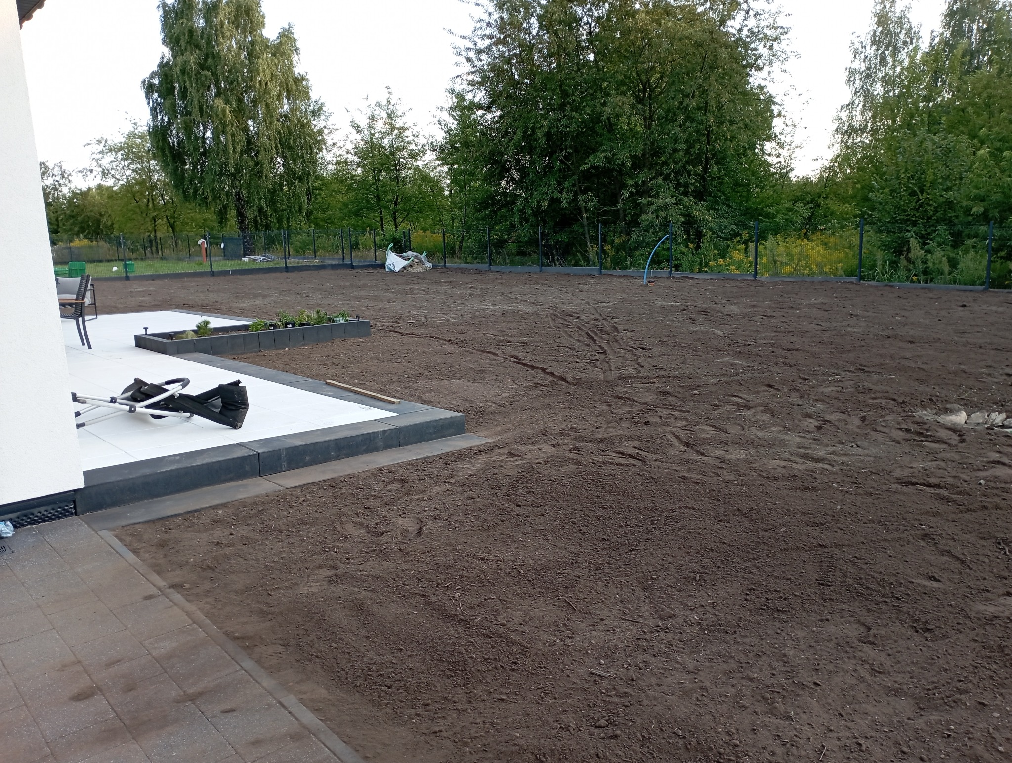 Równanie terenu + nawożenie czarnoziemu