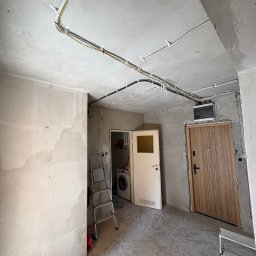 Damian Głąb - Przyłącza elektryczne Kłodzko