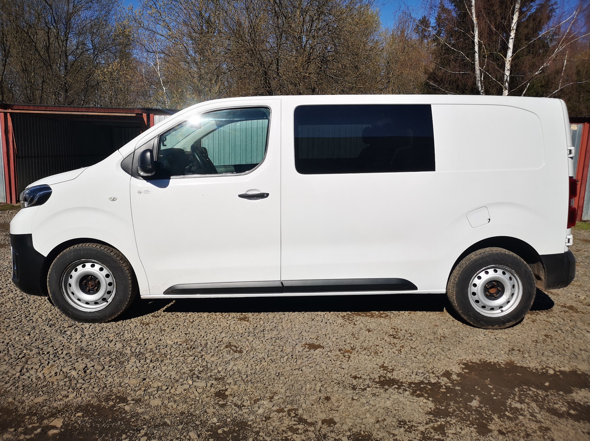 Taxi Osobowe + ładunek 900kg