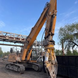 Liebherr R956 LC z nożycami wyburzeniowymi Epiroc CC5000C