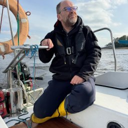 ADAM RAUDO UNITED TARGET - Mycie Elewacji Siemiany