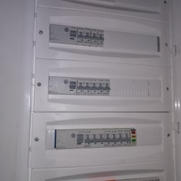 Usługi Elektryczne Rafał Bednarczyk - Montaż instalacji odgromowej Pułtusk