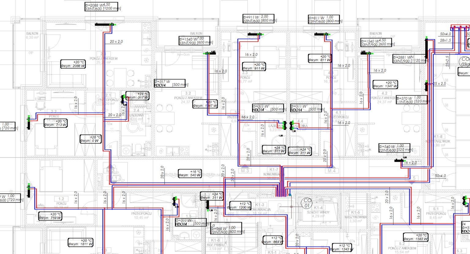 Schemat instalacji grzewczej w mieszkaniu, z zaznaczonymi grzejnikami i rurami. Plan techniczny z wymiarami i oznaczeniami pomieszczeń.