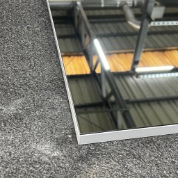 Lustro #4 w białej ramce 