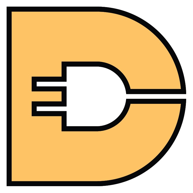 Grafika wektorowa: stylizowana litera 'D' z wkomponowaną wtyczką elektryczną w kolorze pomarańczowym z czarnym obrysem, na białym tle. Minimalistyczny design.