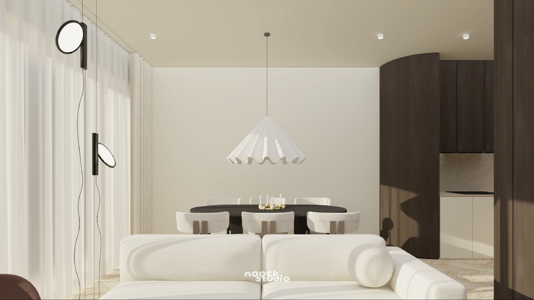 Eleganckie wnętrze: kremowa sofa, stół z krzesłami, designerska lampa wisząca i podłogowa. Minimalistyczny wystrój z akcentami drewna.