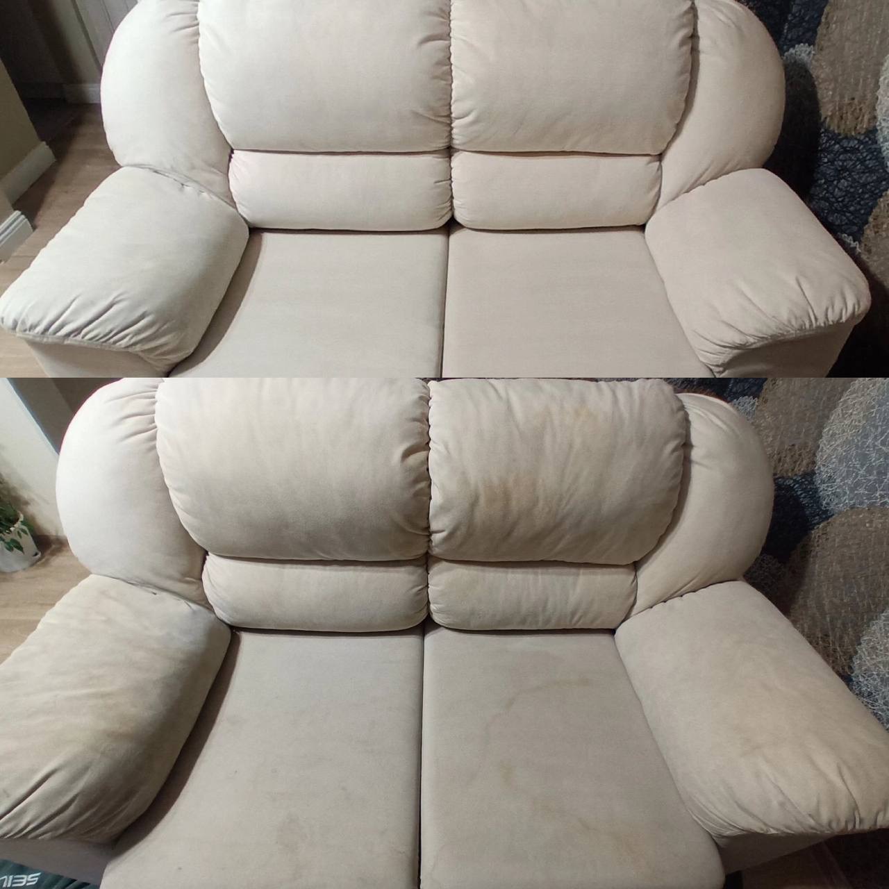 Beżowa kanapa: góra po czyszczeniu, dół przed. Widoczne różnice w czystości tapicerki na siedzisku i podłokietnikach. Ujęcie z góry, zbliżenie na mebel.