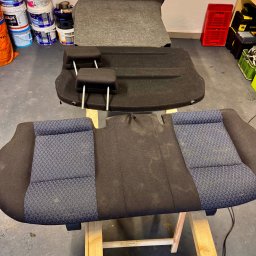 Pranie tapicerki samochodowej z dojazdem do klienta 
Ford Mondeo 