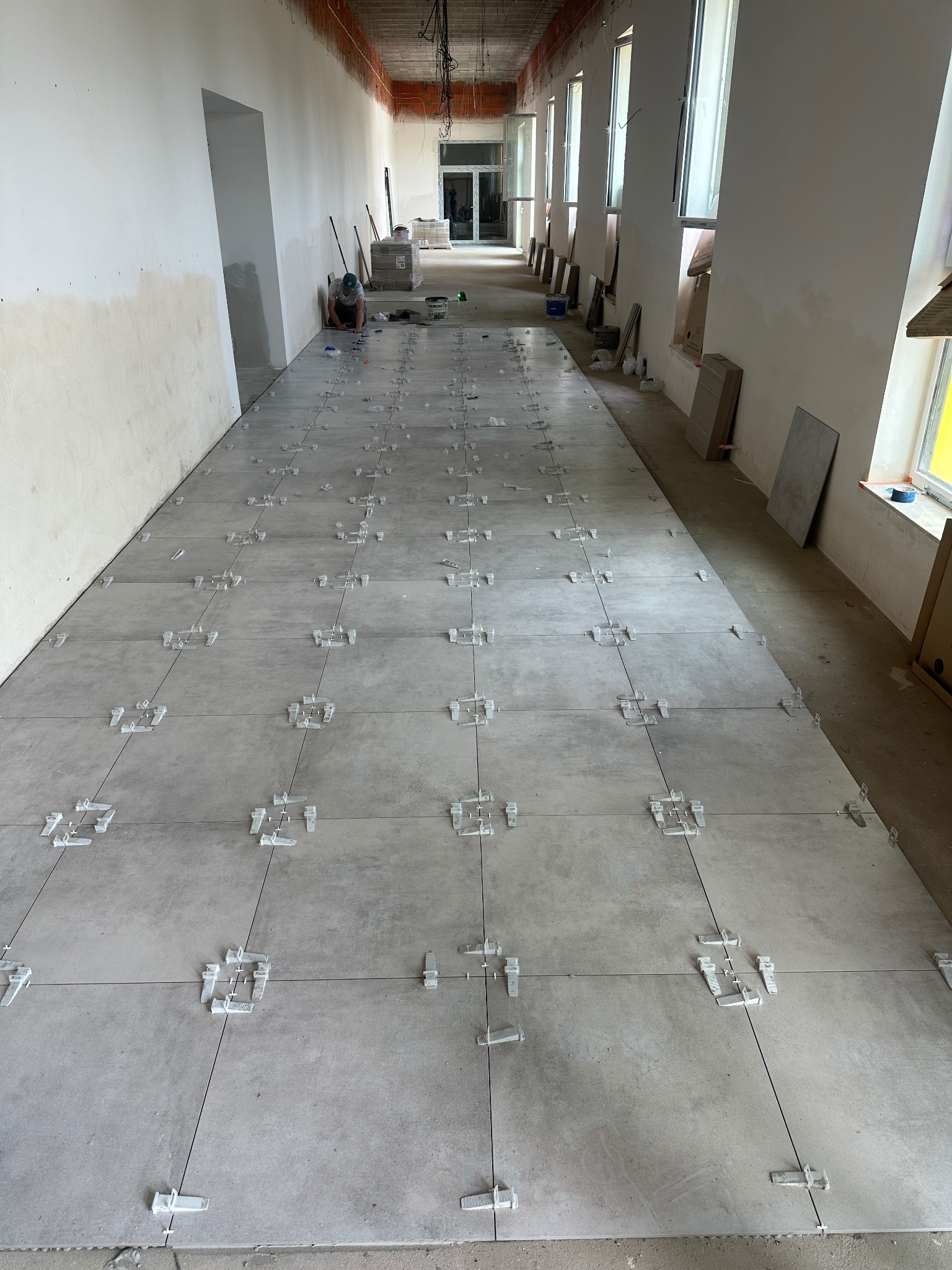 Układaniew płytek 60*60