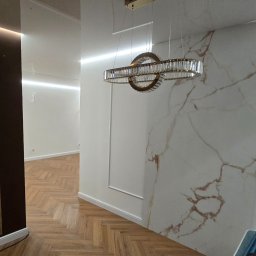 Salon Beauty
Kompleksowe wykonczenien
Panele podlogowe 
 listwy przypodlogowe
Sciany gk
Drzwi wewnetrzne 
Klejenie lustra 
Malowanie
Klejenie Pcv na sciane
Sztukateria 
Malowanie 
Sufit napinany 
Listwy led 
Drzwi 