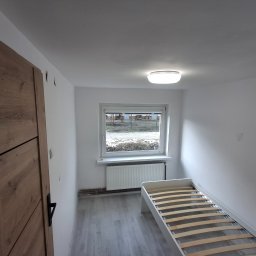 RENE KĘDROŃ - Składanie mebli Nysa