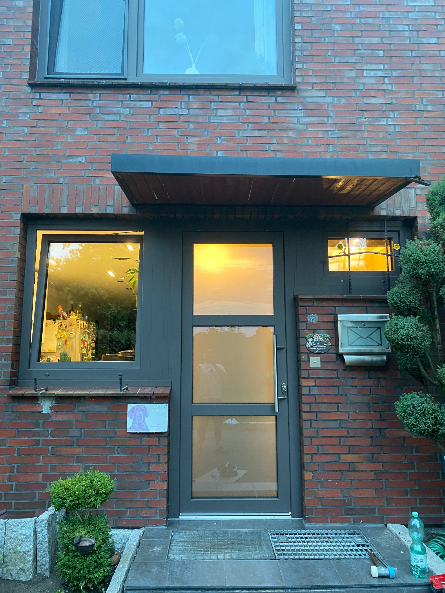 Realizacja drzwi wejściowe i okna PVC