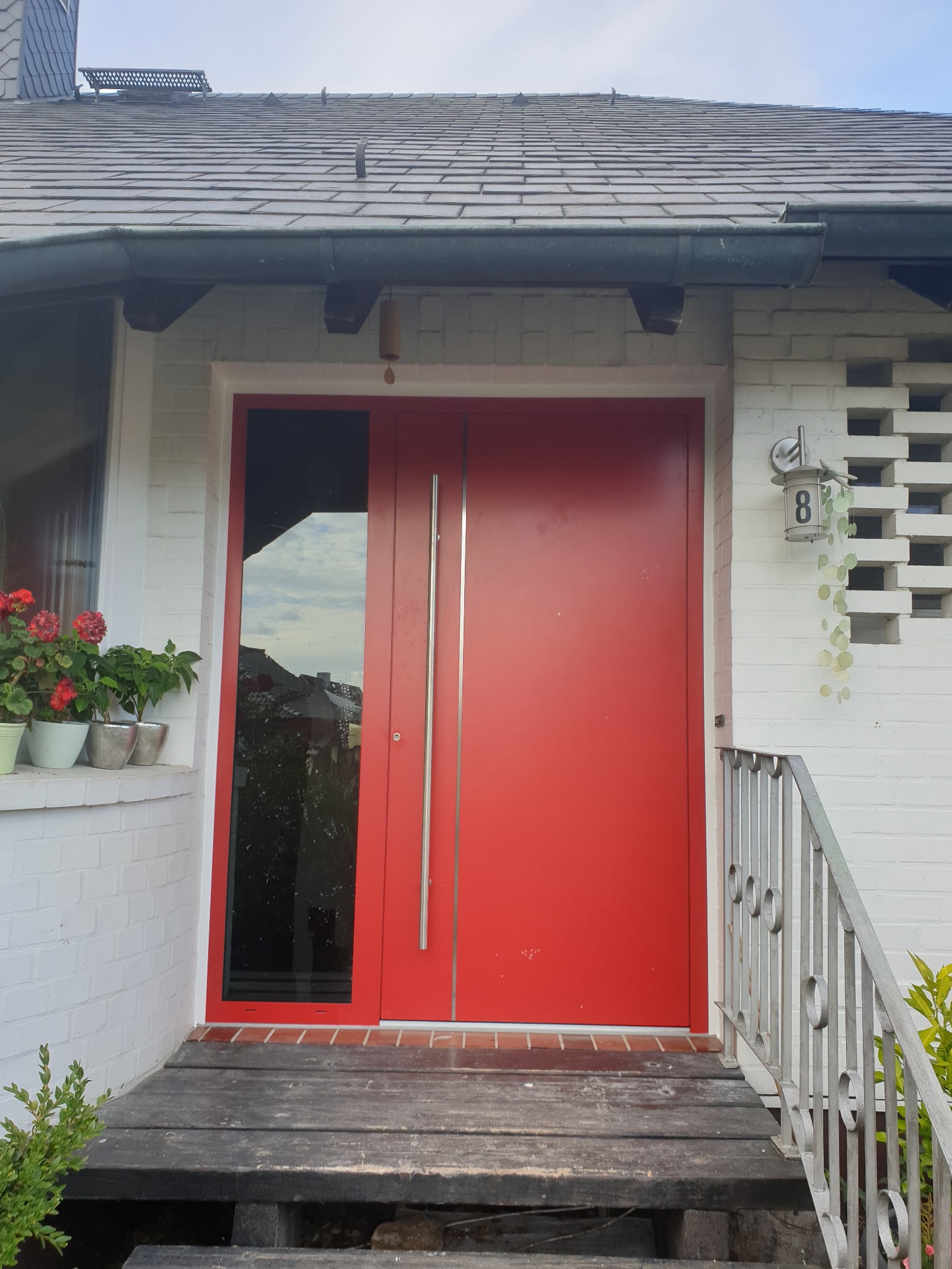 Oryginalne czerwone drzwi aluminium