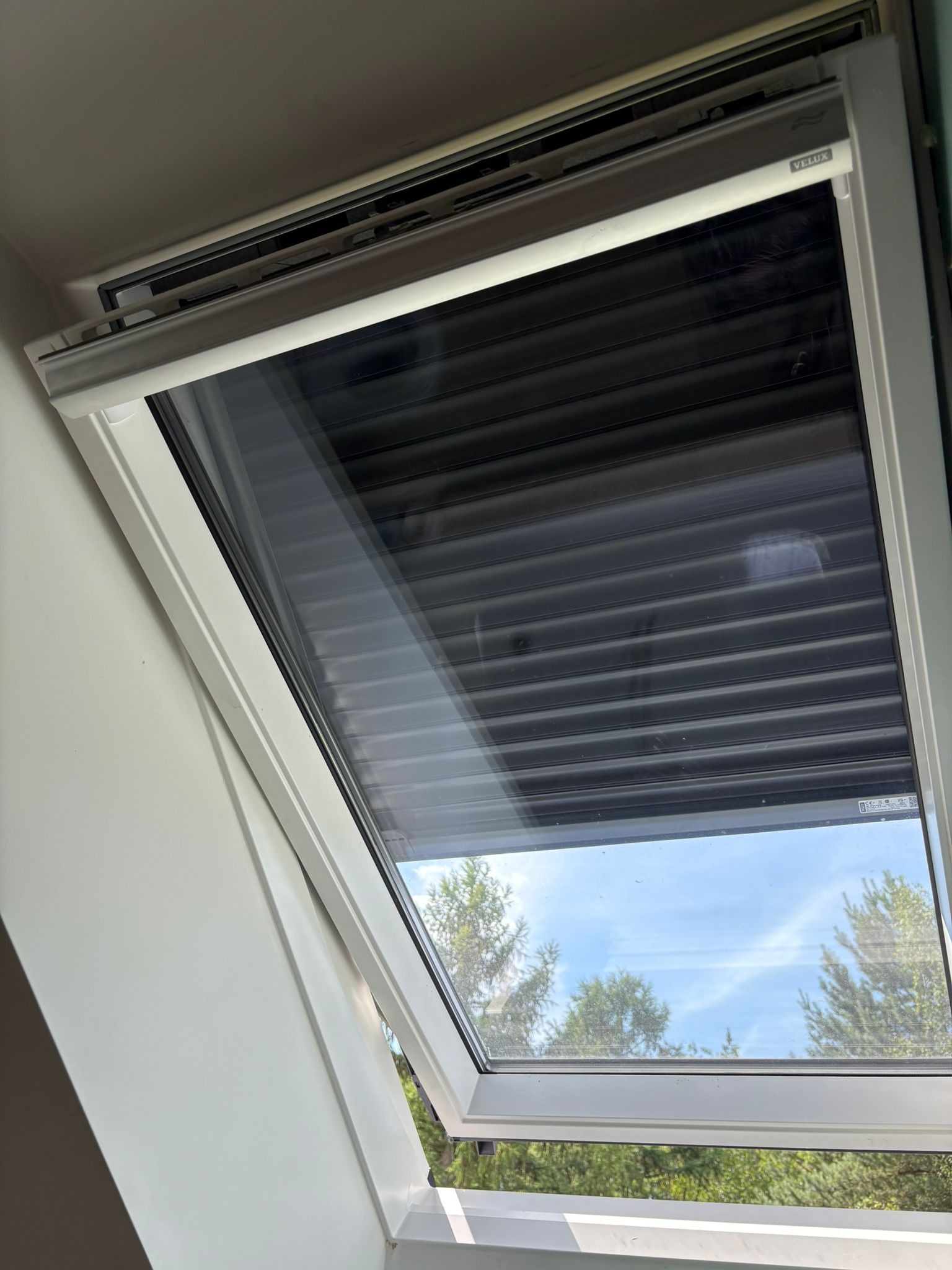 Okna i rolety zew. dachowe