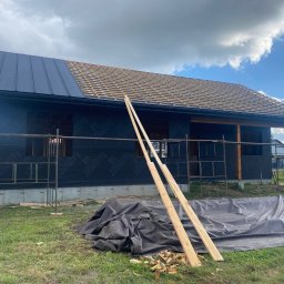 Pokrycie dachowe blachą typu „Max”