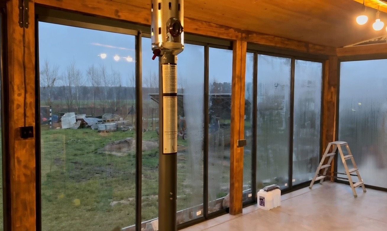 Montaż przesuwnych okien tarasowych