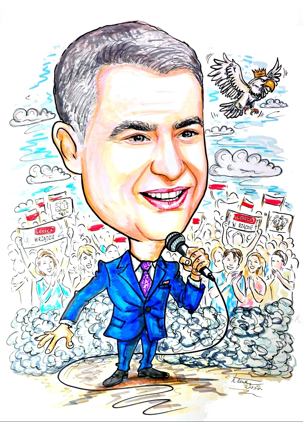 Ręcznie rysowana karykatura polityczna mężczyzny w niebieskim garniturze, trzymającego mikrofon, z tłumem i orłem w tle. Sygnowana praca.