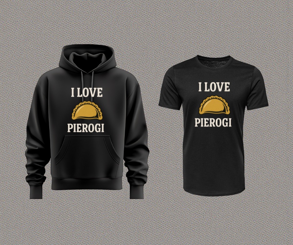 Czarna bluza z kapturem i koszulka z nadrukiem 'I LOVE PIEROGI', grafika pieroga w kolorze złotym, na szarym tle. Prezentacja produktu z unikalnym wzorem.