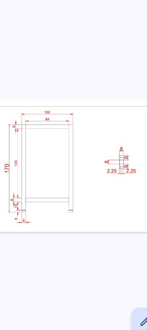 Rysunek techniczny metalowej konstrukcji, z wymiarami w milimetrach, przedstawiony na białym tle. Widok z boku i szczegółowe połączenie narożne.