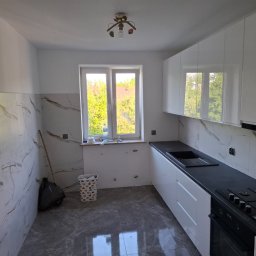 Glazurnik Małogoszcz 2