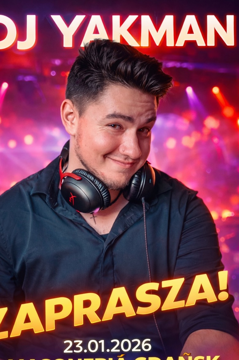 DJ Yakman zaprasza na imprezę 23.01.2026 w Gdańsku. Uśmiechnięty mężczyzna z słuchawkami na szyi na tle sceny z oświetleniem.