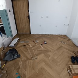 Układanie paneli Kosakowo 4