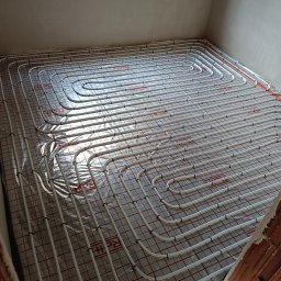 Zdjęcia z jednej naszej realizacji. Ogrzewanie podłogowe.