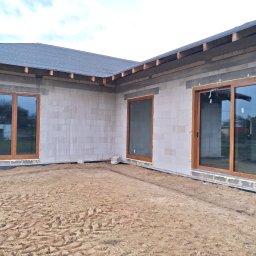 PŁOCKA FABRYKA OKIEN SPÓŁKA Z OGRANICZONĄ ODPOWIEDZIALNOŚCIĄ - Rolety proste Płock