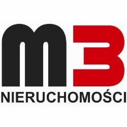 Logo firmy M3 Nieruchomości: czarne, zaokrąglone 'M' połączone z czerwoną cyfrą '3', poniżej napis 'NIERUCHOMOŚCI' czarną czcionką.
