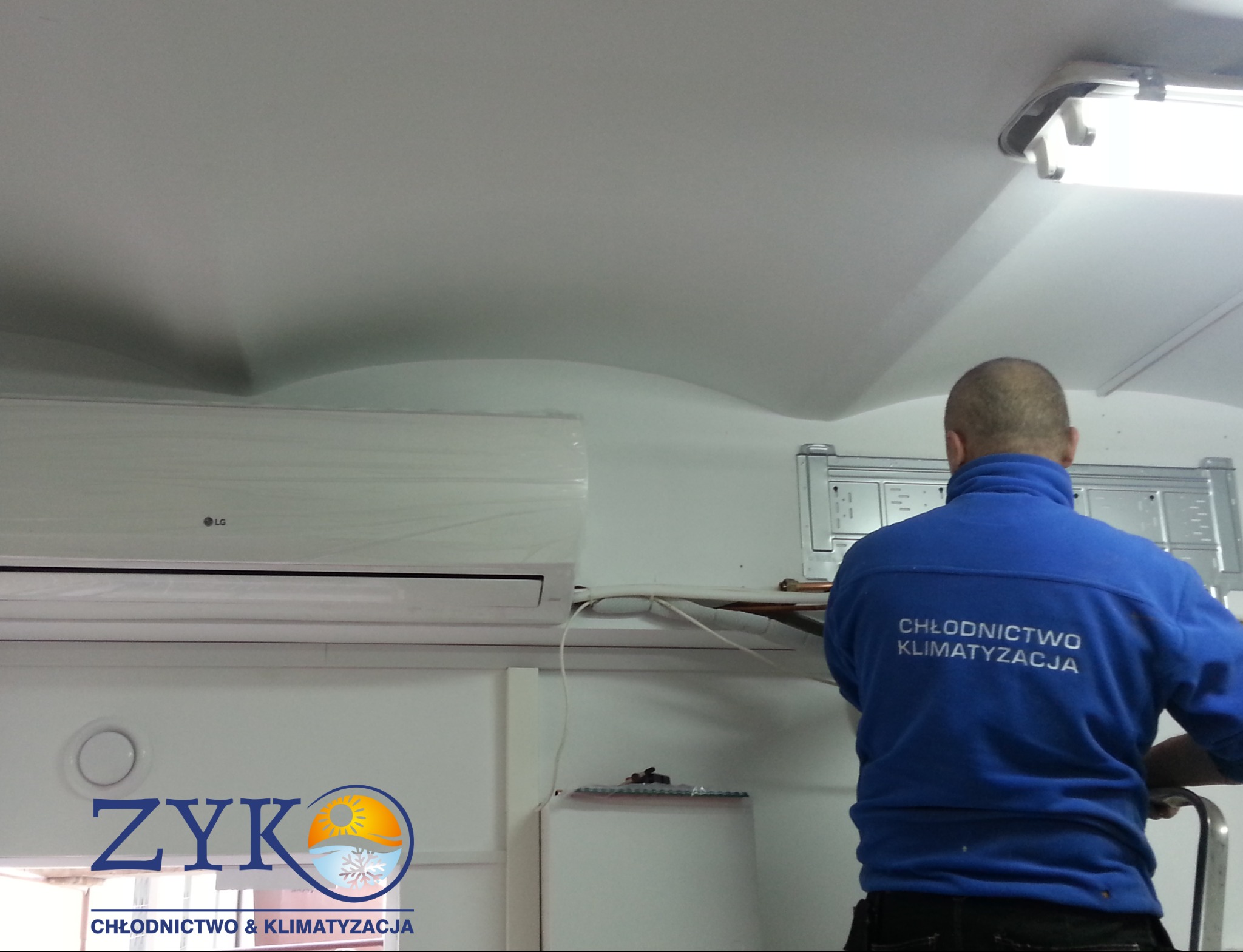 Realizacja klimatyzacji LG.