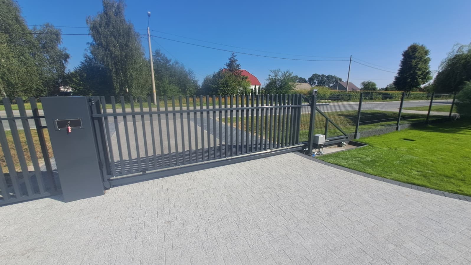 Montaż automatyki bramowej oraz parkingowej wraz ze sterowaniem z aplikacji